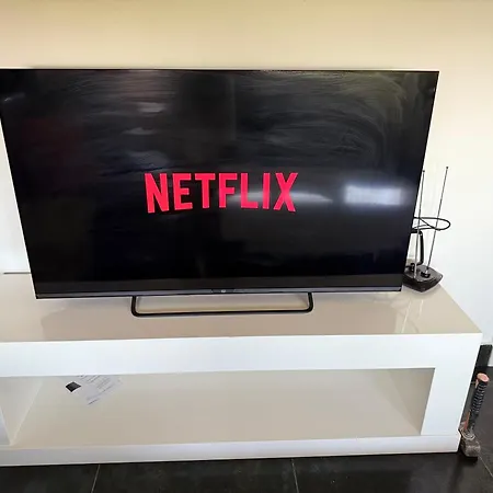 Avs * Nea Kallikrateia